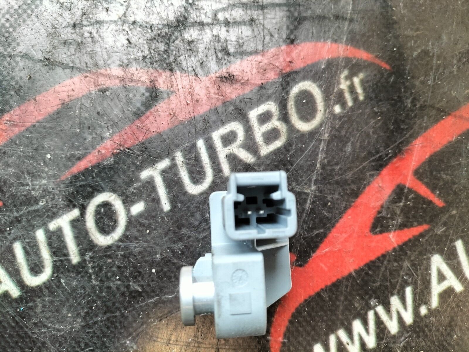 CAPTEUR DE COLLISION GAUCHE CITROEN DS3 1.6 THP 9666141280